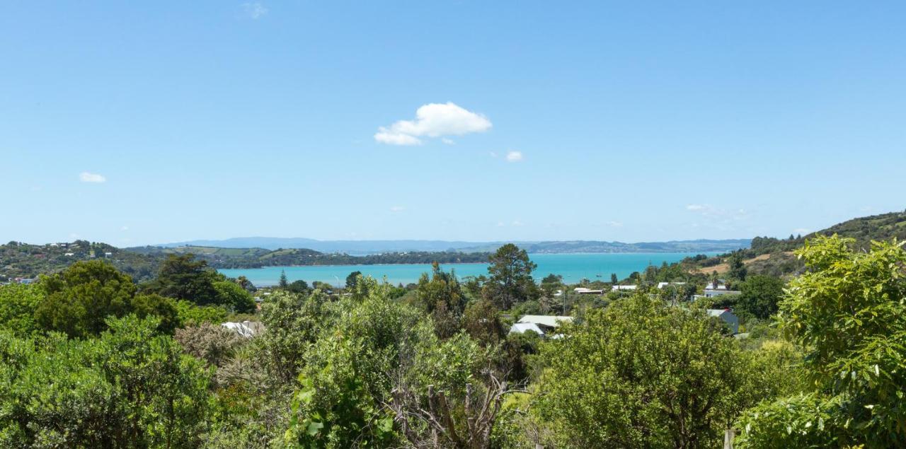 Tiri Cottage - Sea Views In Oneroa By Waiheke Unlimited Waiheke Island Exterior photo
